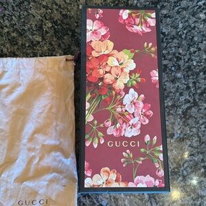 Gucci Floral Box with Dust Bags EUC